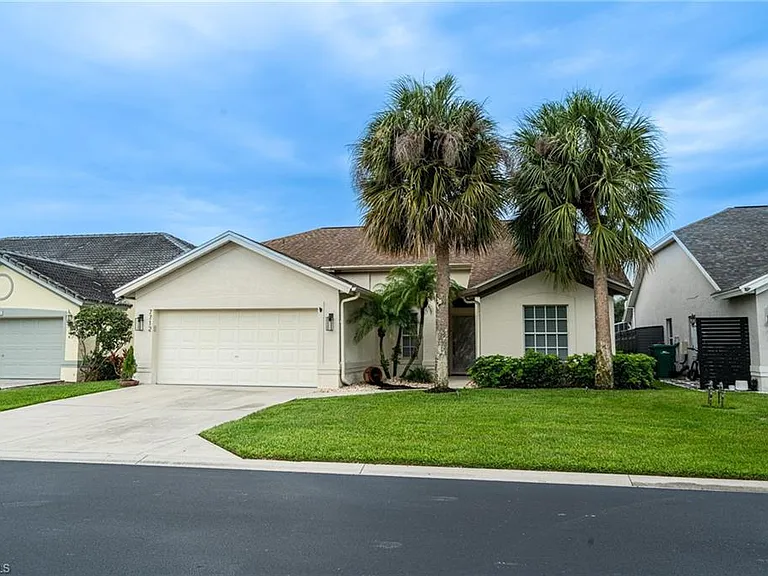 7712 Citrus Hill Ln — Photo 2