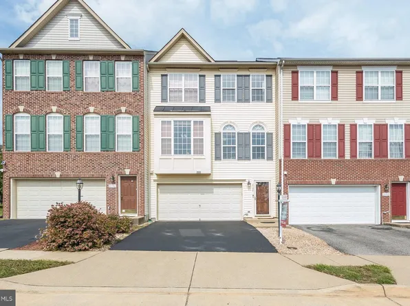 2194 Armitage Ct, Woodbridge, VA 22191