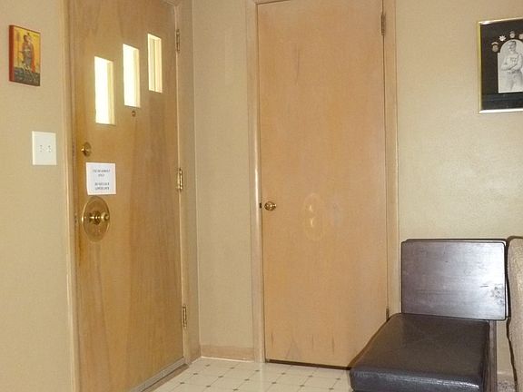 foyer with closet that opens..