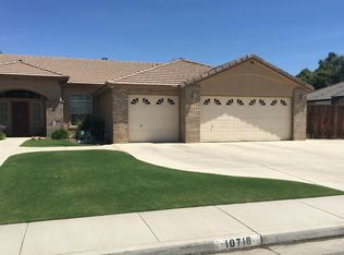 10718 Iron Creek Ave, Bakersfield, CA 93312