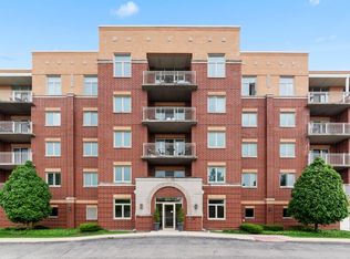 500 E Saint Charles Rd APT 306, Lombard, IL 60148