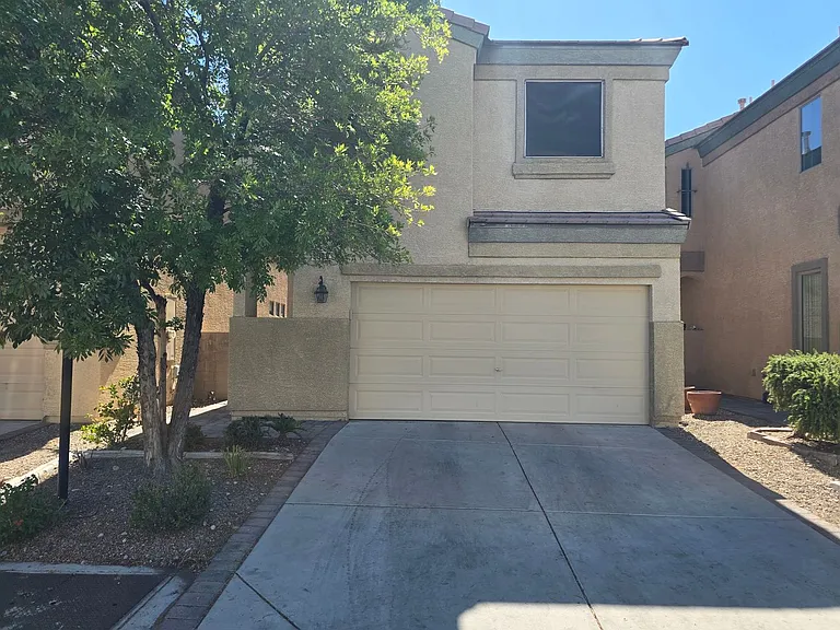 8300 Apple Spice St — Photo 7