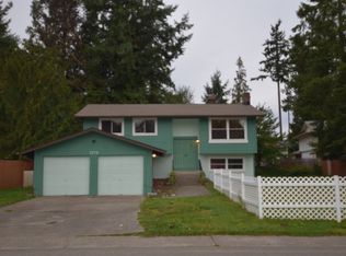 7275 Aegean Blvd NE, Bremerton, WA 98311