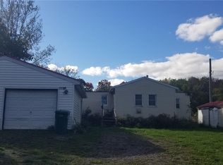 10434 Asbury Rd, Le Roy, NY 14482