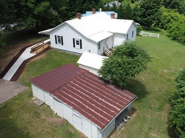 11712 Martinsville Hwy, Danville, VA 24541