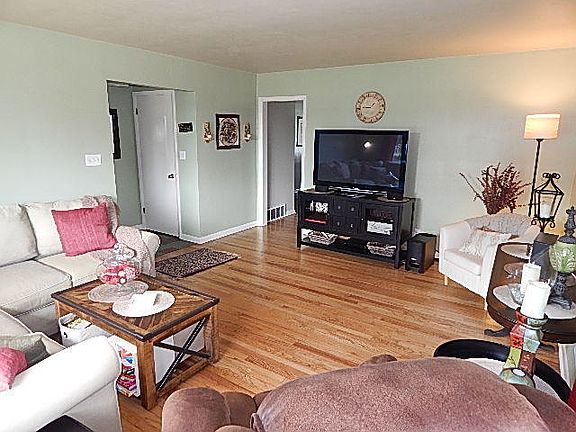 5th image of 5838 W Ester Pl