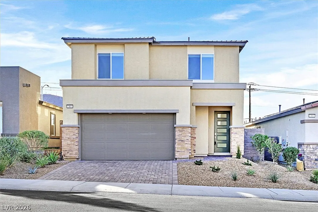 3 bed, 2.5 bath, 1952 sqft, $2,999 — Photo 1