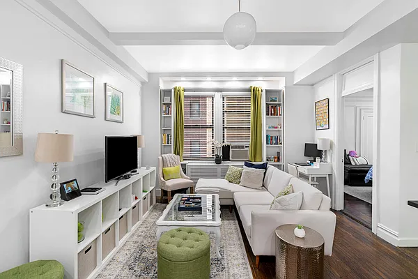 Rented by Corcoran | media 13