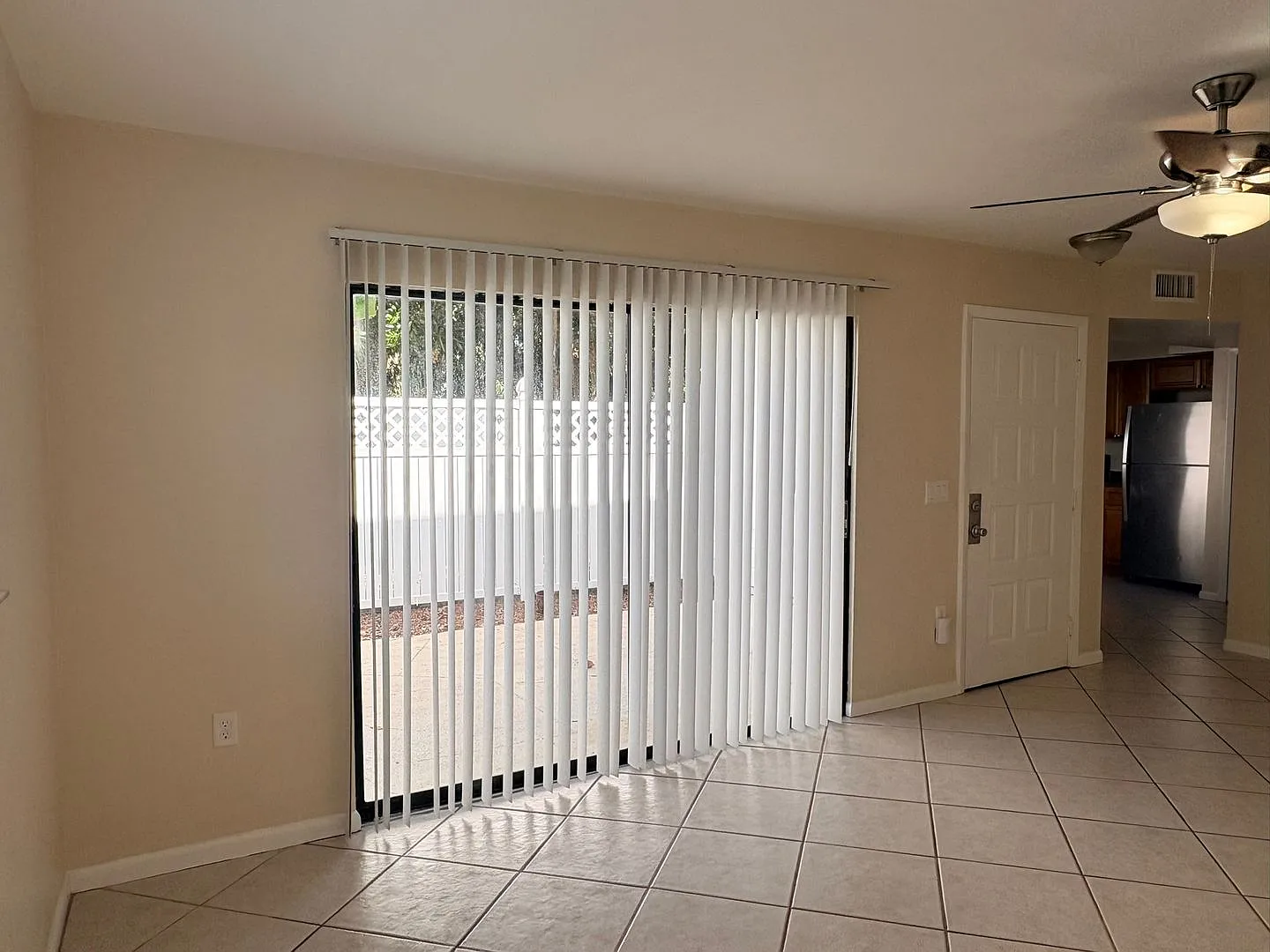 2/2 Townhome in Fort Myers for Rent — Photo 3