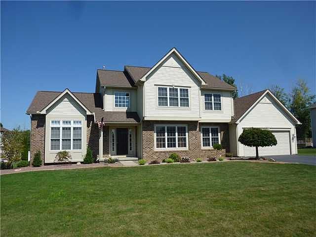 1st image of 28 Jade Creek Dr