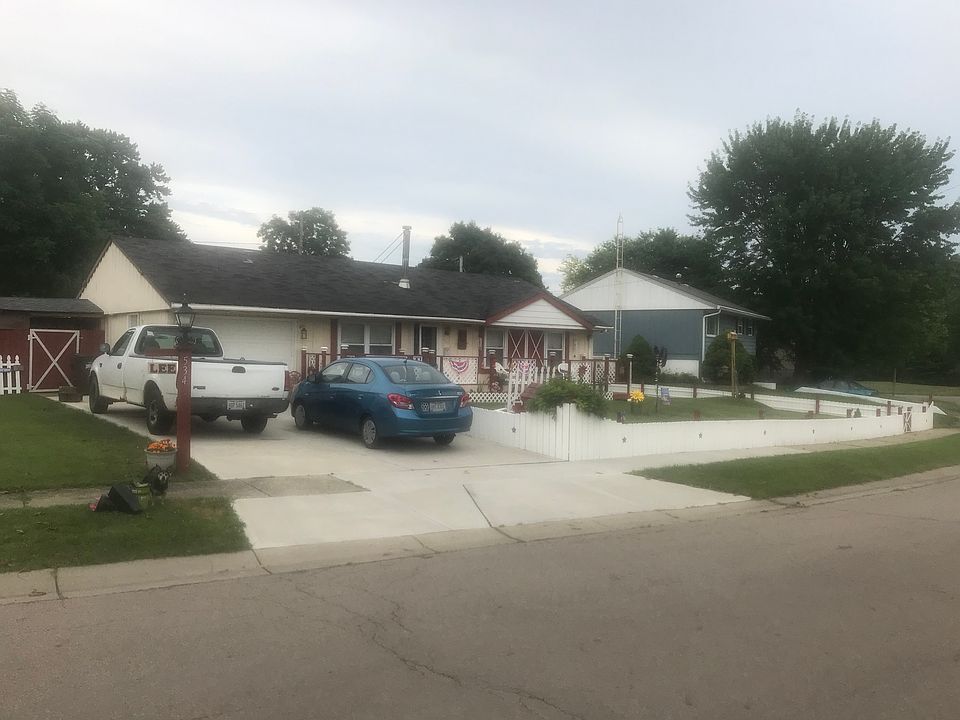 1st image of 534 Bowser Dr