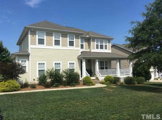 833 Seastone St, Raleigh, NC 27603