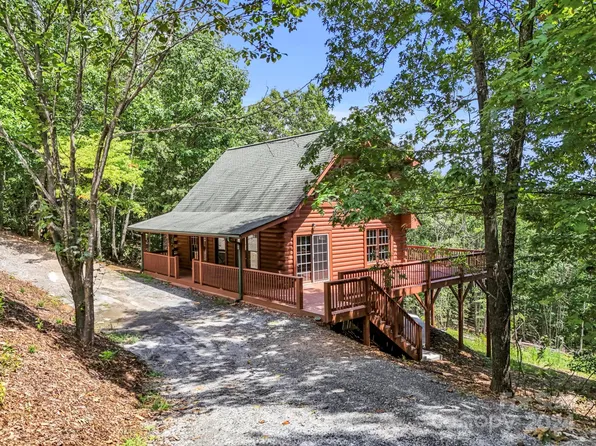 522 Woodgate Dr, Bostic, NC 28018