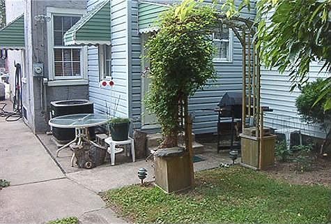 4th image of 4823 Knorr St