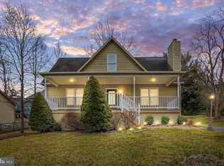 10803 Forest Edge Pl, New Market, MD 21774