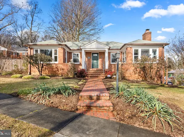 2101 Sudbury Pl NW, Washington, DC 20012
