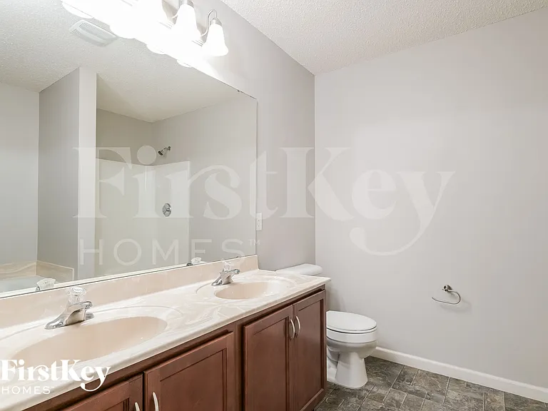 3238 Starkville St — Photo 9