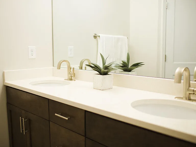 Bathroom with double-vanity