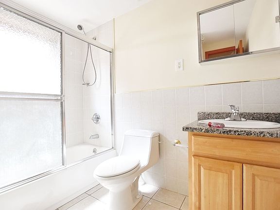 4th image of 23-33 Steinway Ave #3