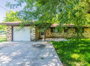 212 Prune St, La Marque, TX 77568