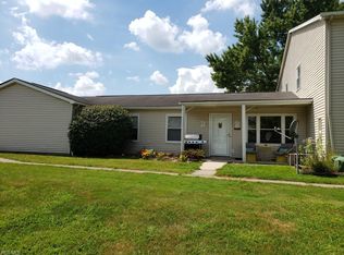 3112 Ivy Hill Cir UNIT E, Cortland, OH 44410