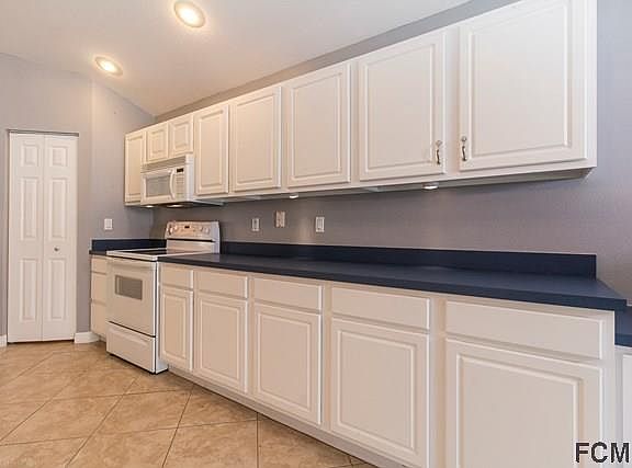 5th image of 24 Tanglewood Ct