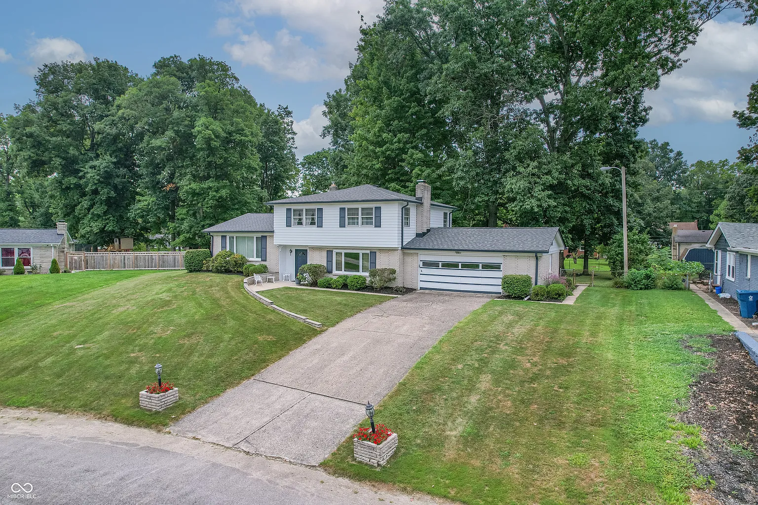 3509 Coachman Dr photo 1