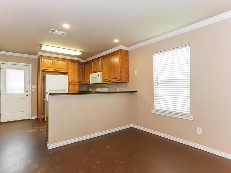 732 Rocky Ridge Flts — Photo 6