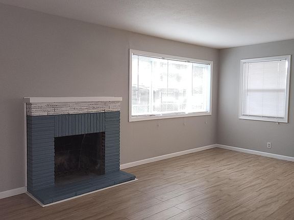 5th image of 3424 12th Ave