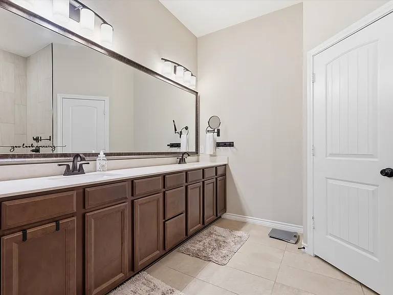 616 Lake Cove Dr — Photo 26