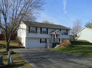 513 Meadowbrook Pkwy W, Horseheads, NY 14845