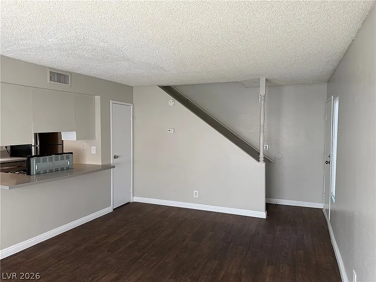 5188 Garden Ln #B — Photo 15
