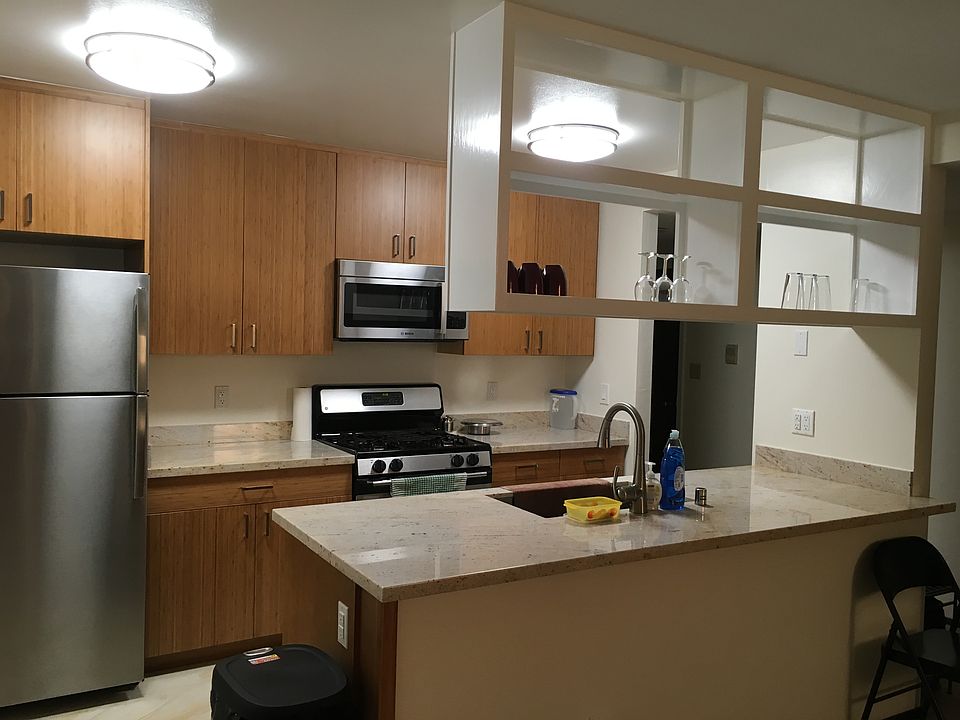 1st image of 614 5th Ave #616