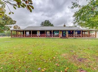 689 Boulware Hudspeth Rd, Zavalla, TX 75980