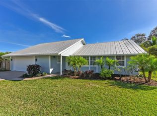 8918 SE Colony St, Hobe Sound, FL 33455