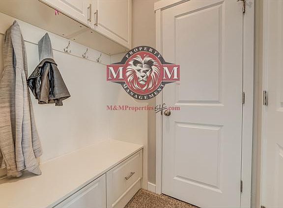 3rd image of 11006 S Harvest Pointe Dr