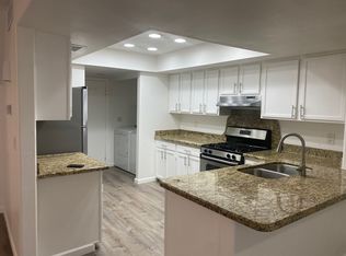 Colonia Apartment Homes - Roger, Tempe, AZ 85282