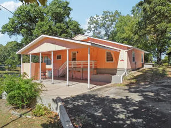 61900 E 234th Rd, Wyandotte, OK 74370