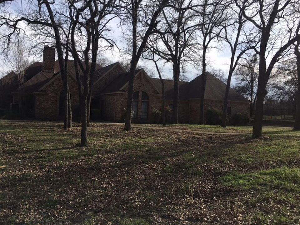 1st image of 1095 Burney Ln