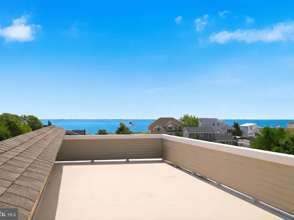 369 Tuscarora Ave, Barnegat, NJ 08005