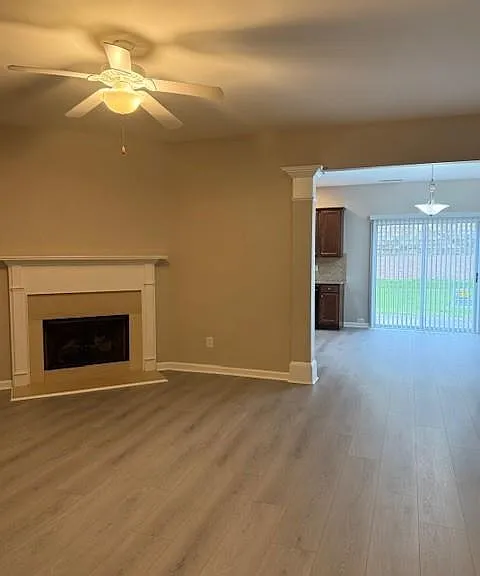 2718 Beynon Ln — Photo 10