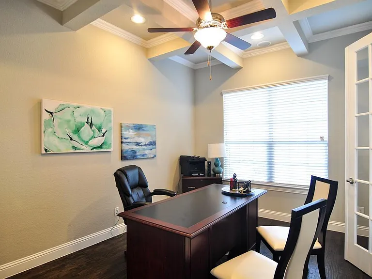 3000 Comal Ct — Photo 12