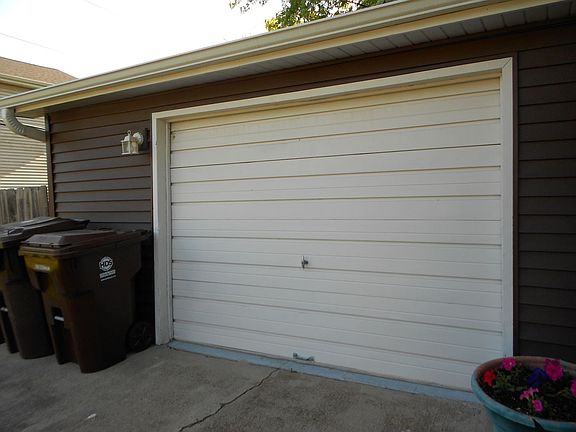5th image of 19502 S Catulpa St