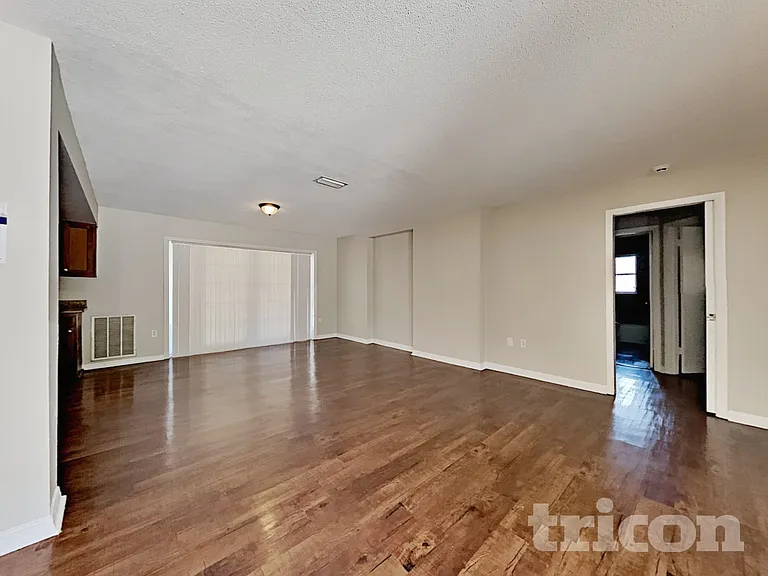 104 New Hope Rd — Photo 5