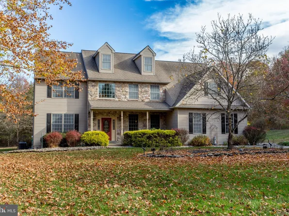 1099 Slotter Rd, Perkasie, PA 18944