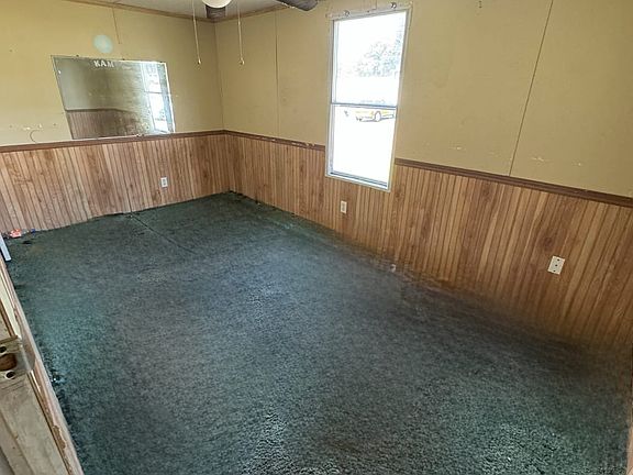 4th image of 3410 Creek Side