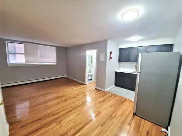 26 Stiles St, Elizabeth, NJ