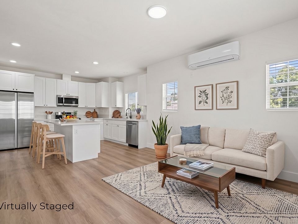 1st image of 230 N Burlington Ave #3/4