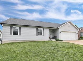 1670 Irish Sea, High Ridge, MO 63049