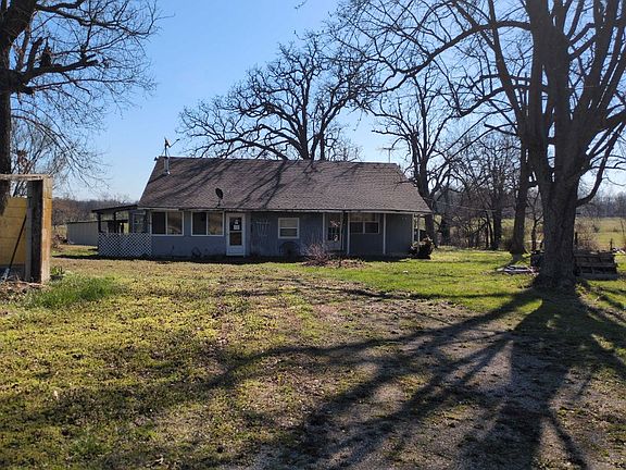 3rd image of 21545 Raccoon Rd